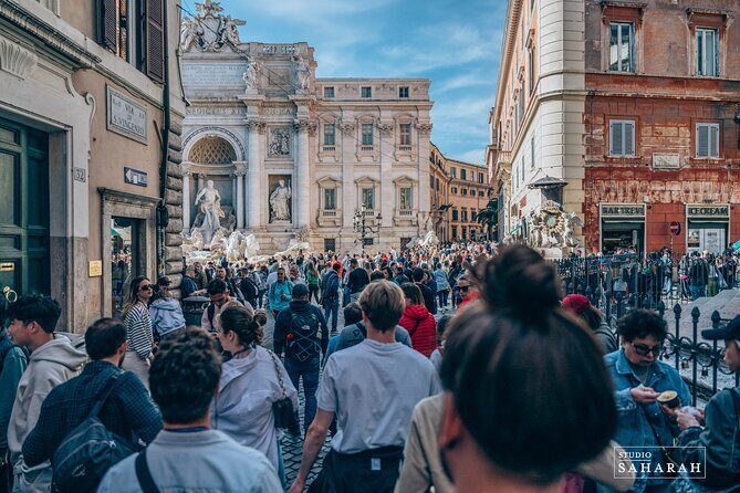 10 Wonders of Rome in 3 hrs - Pantheon time: church-in-use energy plus a coffee moment