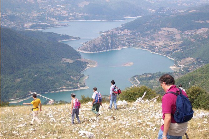 2 days: Hike the peak, Kayak the lake, visit Castle and best food - Collalto Sabino and the Mt. St. John hike: Roman temple meets frescos