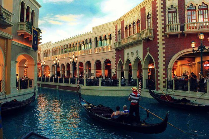 2-Days Venice trip from Rome - private tour - What You’ll Notice Most (Beyond the Main Sights)