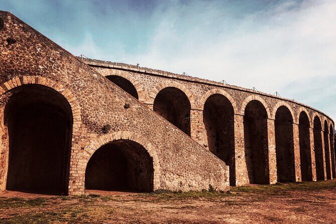 2 Hours Pompeii Group Tour with Archaeologist Guide and Skip the Line - Why 2 hours in Pompeii makes sense