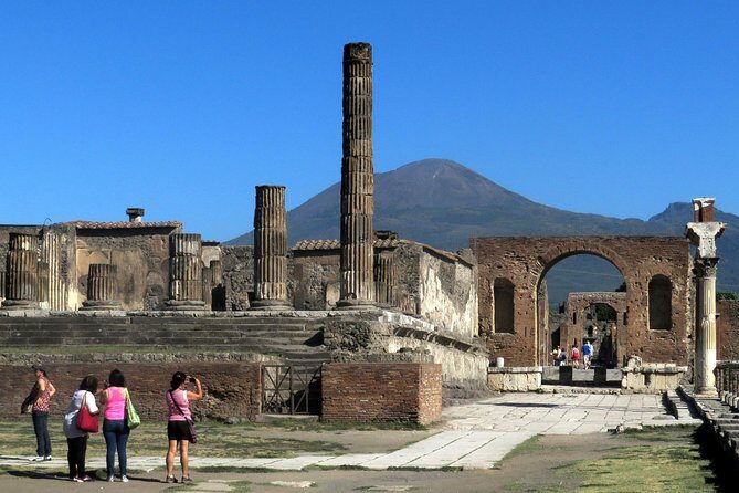 2 hours Pompeii Tour with Local Historian - Ticket Included - What You’ll See Inside the Pompeii Archaeological Park