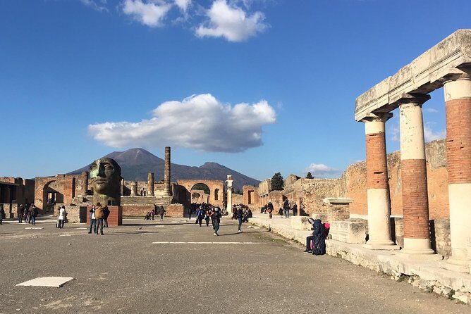 2 Hours Private Walking Tour in Pompeii with an Archaeologist - Pompeii Archaeological Park: the public areas you’ll actually understand