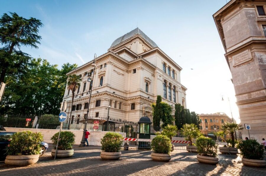 3-Hour Trastevere and Jewish Ghetto Guided Walking Tour - Trastevere: residential streets, student energy, and local food life