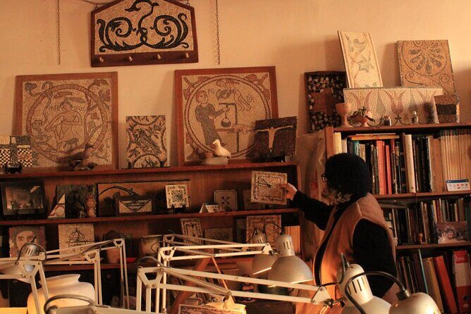 3 Hours Mosaic Workshop in Trastevere - Who Should Book This Workshop (and who might not)