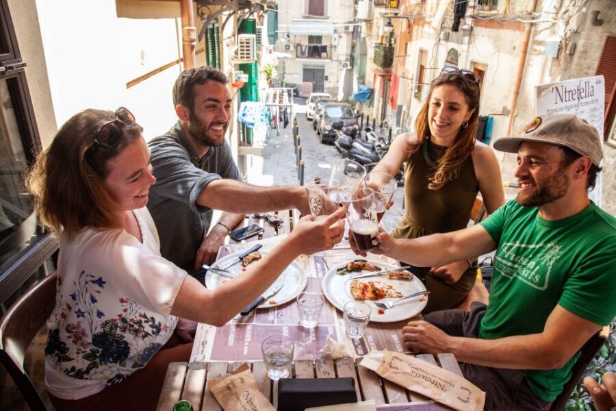 A taste of Napoli: Food Walking Tour with Local Tour Guide - Sfogliatella, the pastry tradition, and why texture matters