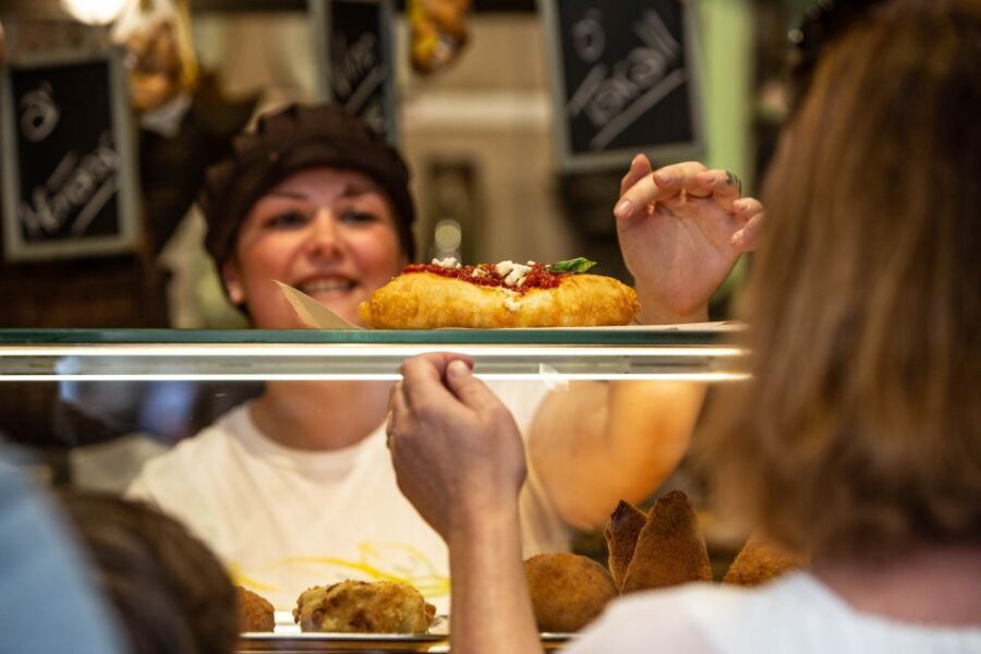 A taste of Napoli: Food Walking Tour with Local Tour Guide - Deep-fried pasta: the craving you didn’t know you had