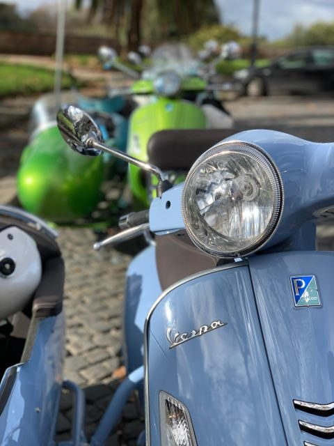 Afternoon Vespa Sidecar Tour with Gourmet Gelato Stop - Live English narration through headphones: the secret sauce