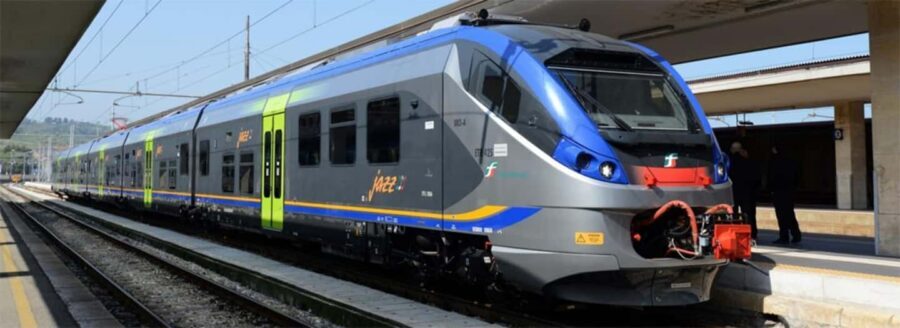 Amalfi Coast by Train & Ferry with Smart Digital Guide - Starting at Napoli Centrale: where the day begins