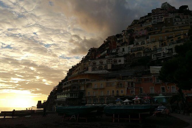 Amalfi Coast day tours from Naples and Sorrento to: Positano, Amalfi and Ravello - What the Driver Commentary Really Means Here