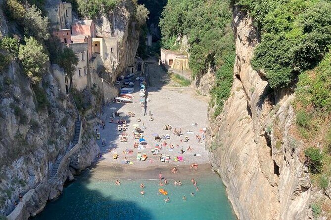 Amalfi Coast Day Trip from Naples: Positano, Amalfi and Ravello - Positano in one hour: terraces, stairs, and Moda Positano