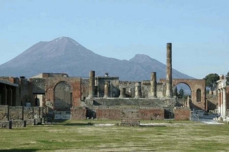 Amalfi Coast: Pompeii Guided Tour with Skip-the-Line Entry - The guided walk: streets, temples, shops, and houses