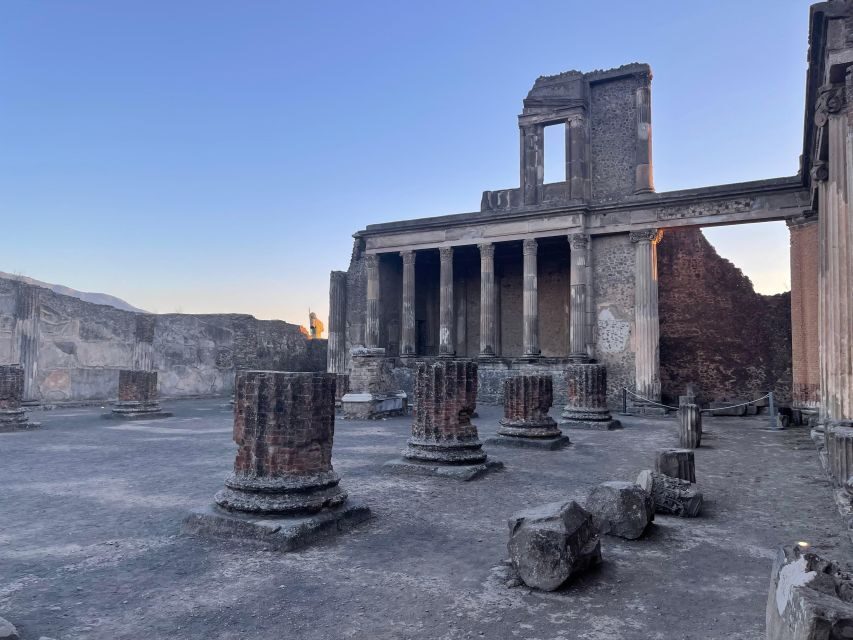 Amalfi Coast: Pompeii Ruins Guided Tour - From the Amalfi Coast to Pompeii: door-to-door rhythm