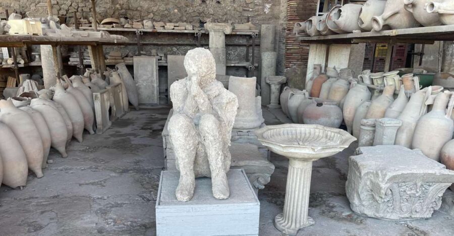 Amalfi Coast: Pompeii Ruins Guided Tour - Small-group pace: why 10 people helps your questions