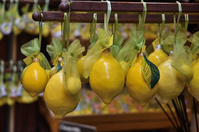 Amalfi Coast Sightseeing Bus Tour from Pompeii - Stop 3: Ravello’s 30 minutes of elevated calm
