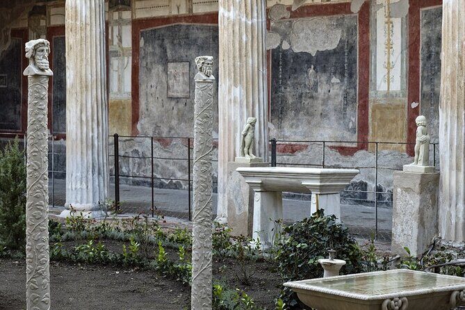Amalfi Coast Sorrento and Pompeii Group Tour from Naples - Pompeii Archaeological Park: The Big Ticket Moment (Plus the €19 Reality)