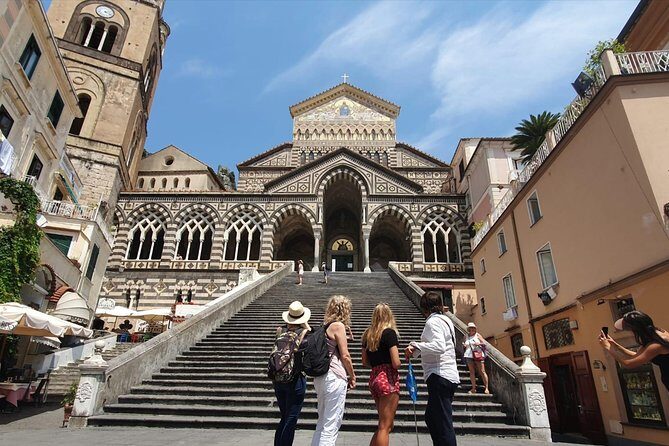 Amalfi Coast Tour: Positano, Amalfi & Ravello from Naples - Positano: the 90 minutes that set your expectations