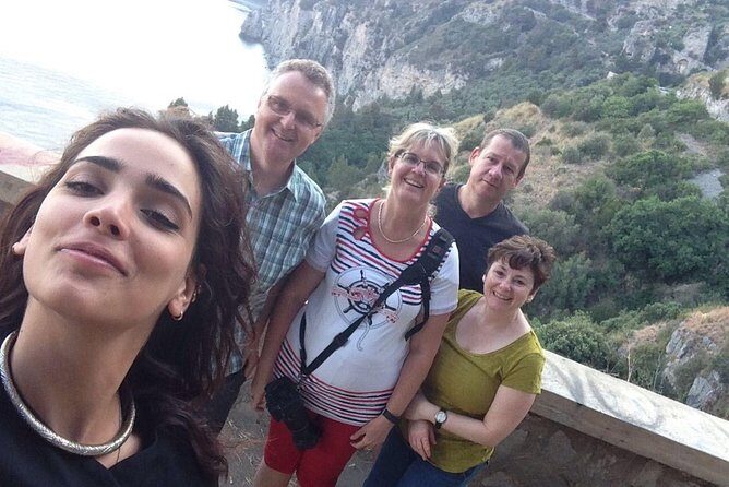 Amalfi Drive Small Group - The drive matters: comfort, timing, and small-group pacing