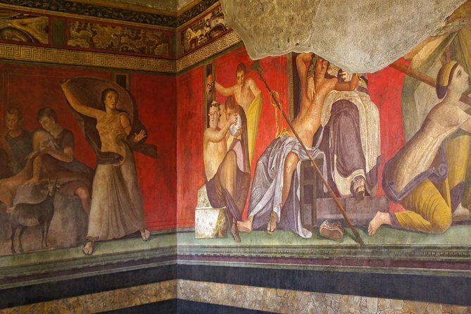 Ancient Pompeii Private Tour: Skip the Line & Kid-Friendly Option - Walking Via dell’Abbondanza: the main street of everyday Roman life