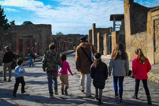 Ancient Pompeii Private Tour: Skip the Line & Kid-Friendly Option - Teatro Grande and the Antiquarium casts: beauty, then the heavy part