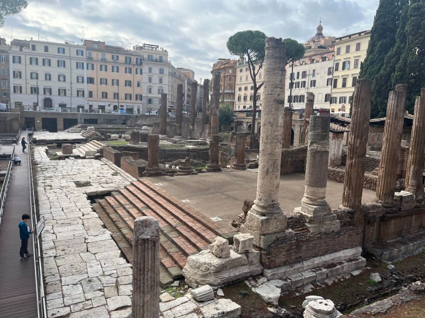 Ancient Rome: Archeological area Largo Argentina - Practical tips for a calm visit
