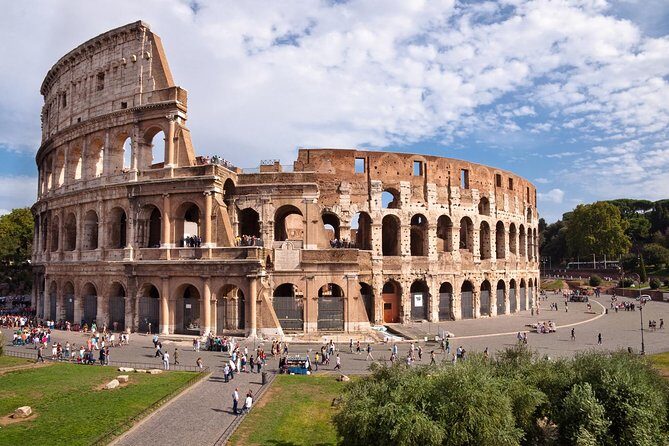 Ancient Rome Guided Tour: Colosseum, Forum and Palatine - Which guide style you’re likely to get