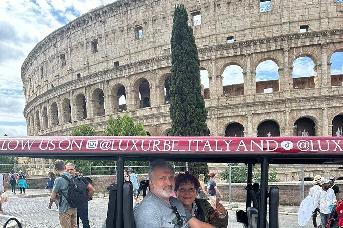 Ancient Rome Tour in a Golf Cart - Piazza Venezia and the Altare della Patria: the perfect orientation hub