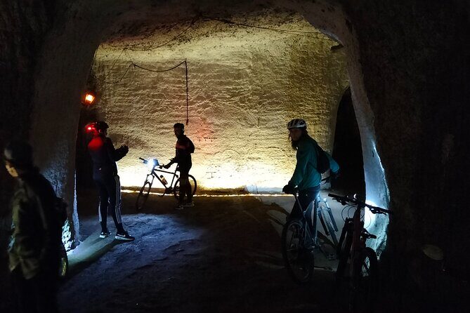 Appian Way Bike tour Underground with Catacombs & Lunch - Parco degli Acquedotti: meadows, ruins, and a smoother ride