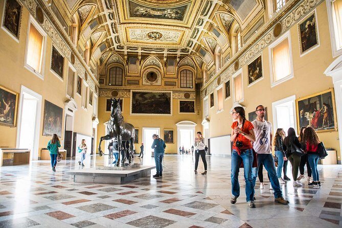 Archaeological Museum of Naples Private Tour - Pompeii and Herculaneum artifacts that explain daily life