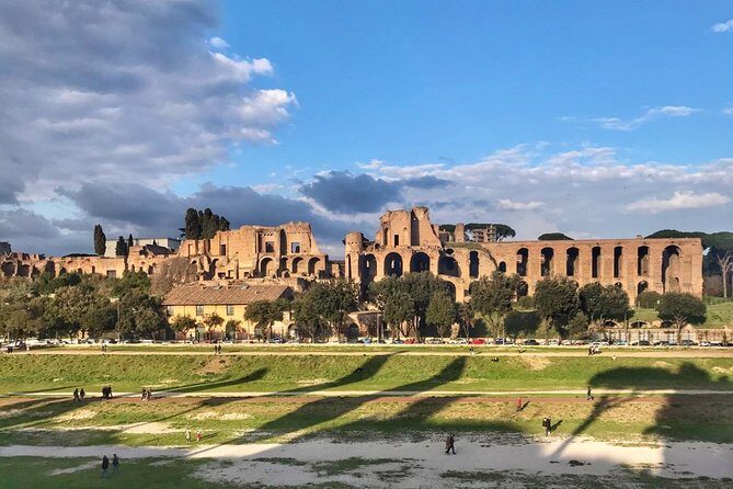 Arena Floor Access Experience for Colosseum & Roman Forum - How guidance works here: Live tour, audio app, or self-guided route