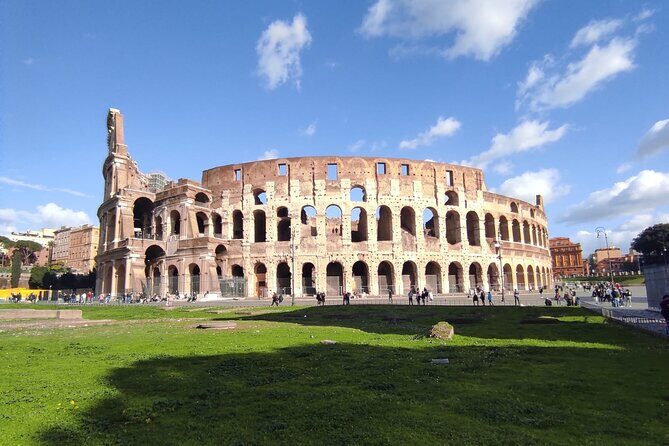 Arrival in Rome: Airport Transfer & Exclusive City Introduction - How long will this feel, once you’re actually in motion?