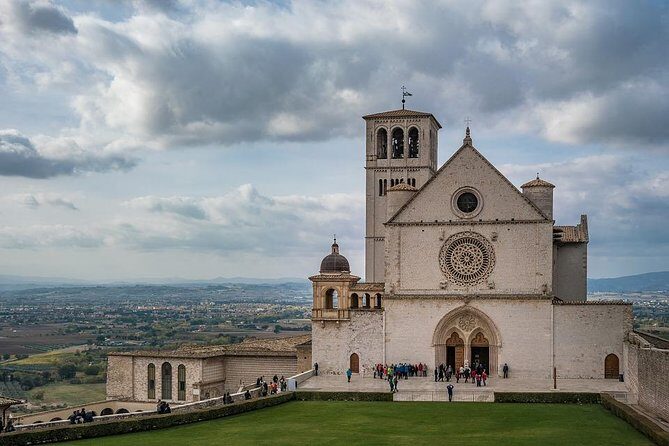 Assisi and Cascia Private Day Tour from Rome with Lunch - Price and what you’re actually paying for