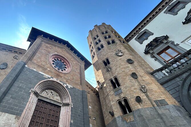 Assisi, Orvieto and Civita di Bagnoregio Full Day Tour from Rome - Civita di Bagnoregio: the bridge walk and the Dying City feel