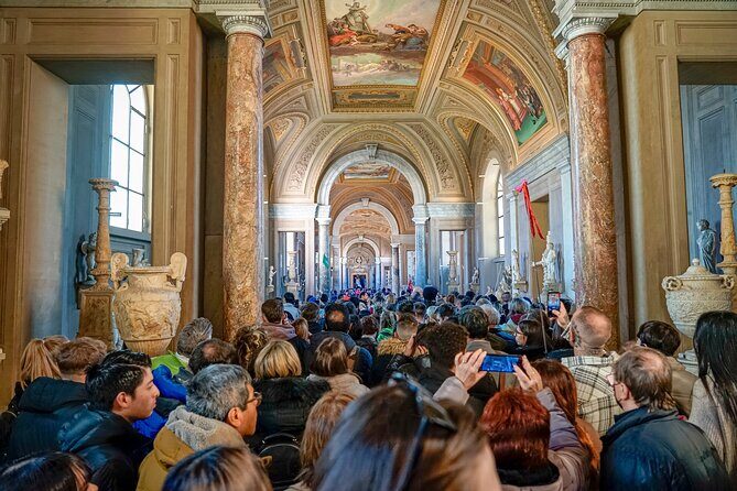 Audio guide in Vatican Museums and Sistine Chapel - Getting started at Bar L’Ottagonocentro (and what to expect)