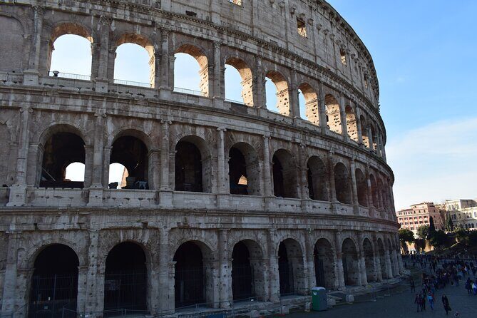 Audio Guided Tour of Colosseum, Forum, Palatine - Who this tour suits best (and who should think twice)