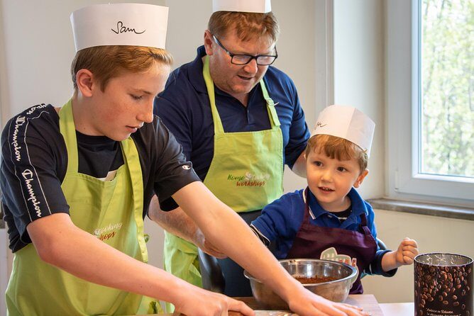 Authentic Pasta and Tiramisu Cooking Class - Handmade Pasta 101: Dough, Kneading, and Shaping