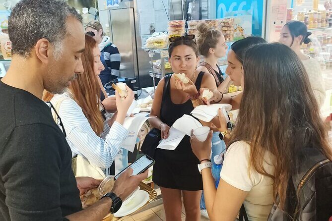 Authentic Pasta and Tiramisu Cooking Course in Spanish Steps - Meeting Point and What Timing Feels Like