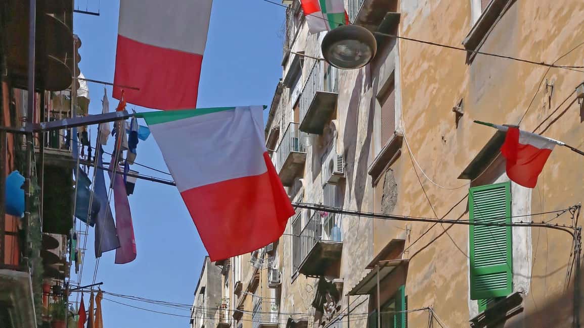 Best of Naples: Private Walking Tour with a Local - Mercato di Porta Nolana: where the guide turns noise into direction