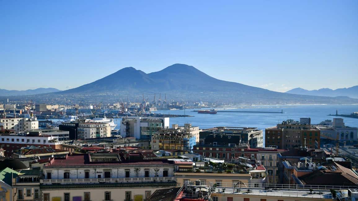 Best of Naples: Private Walking Tour with a Local - Pizzeria and ingredient tips that make your next meal easier