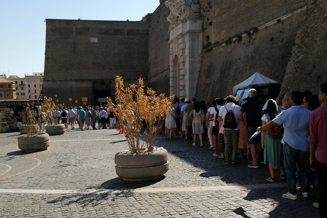 Best of the Vatican Museum's ~ Sistine Chapel No Line Guided Tour - Practical expectations: what’s included and what isn’t