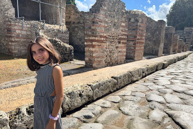 Best Pompeii Private Tour from Naples Port or Hotel Pick Up - Casa del Menandro: frescoes and an elegant interior feel