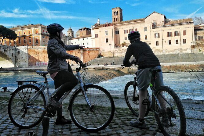 Bike Tour: The city in its heart - Practical tips before you roll through the alleys