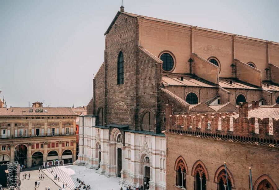 Bologna: Small-Group Tour with the Historic Archiginnasio - Why a 2-Hour Bologna Walk Feels Smarter Than DIY