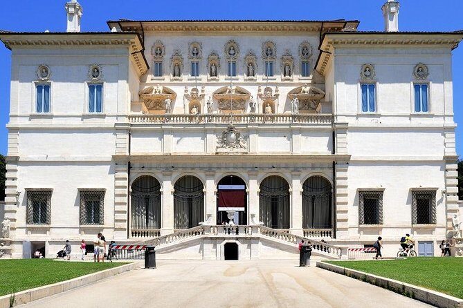 Borghese Gallery Private Tour Explore the Masterpieces by Bernini Caravaggio and Raphael - Skip-the-line access, the cloakroom, and timing tricks that save your trip