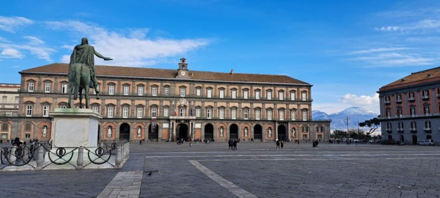 Bourbon Naples: Exclusive guide and Royal Palace pass - Piazza Municipio: the political center you can actually walk