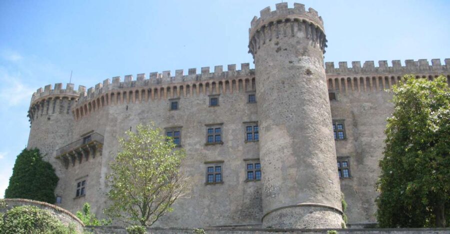 Bracciano: Odescalchi-Orsini ancient Castle Tour with Lunch - Odescalchi Castle and Bracciano: what makes this day feel special