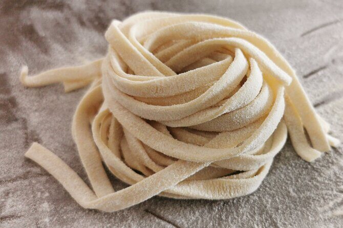 Bruschetta, Fettuccine, Gnocchi, Tiramisu Cooking Class - Hands-on pasta in the villa kitchen: what you’ll actually learn