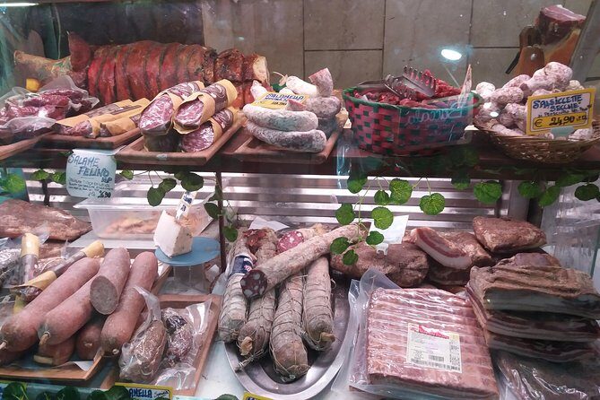 Budget-friendly Street Food Tour of Trastevere Quarter Smaller Group - Cold Cuts and Cheese: The Salami-and-Formaggio Lesson