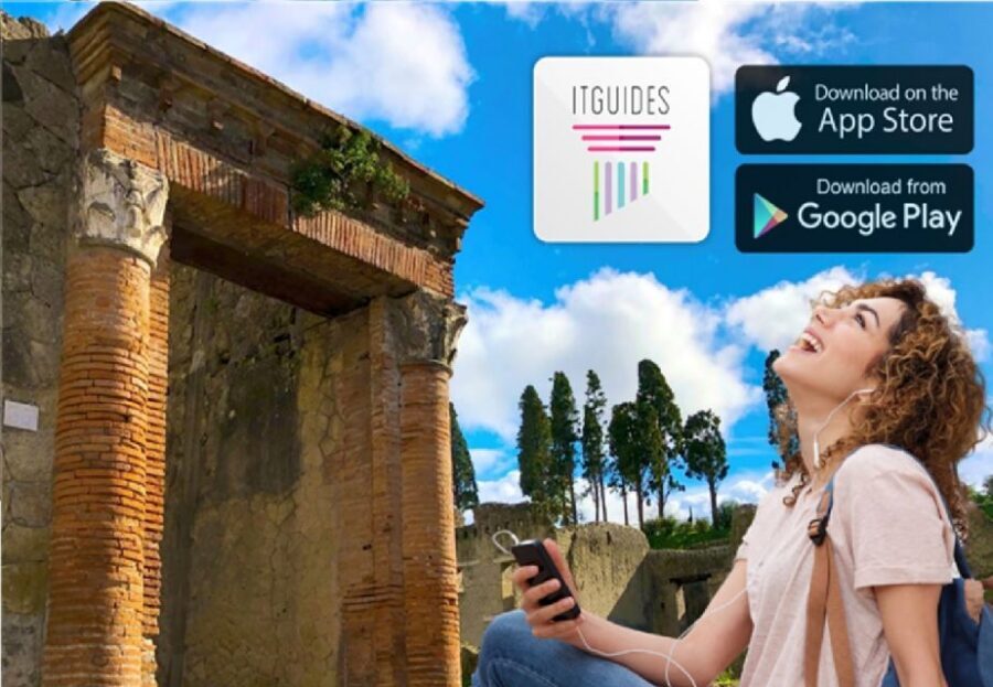 Campania: Pompei+Herculaneum+Vesuvius audio guide - Naples city center audio: good for orientation, not a replacement for wandering