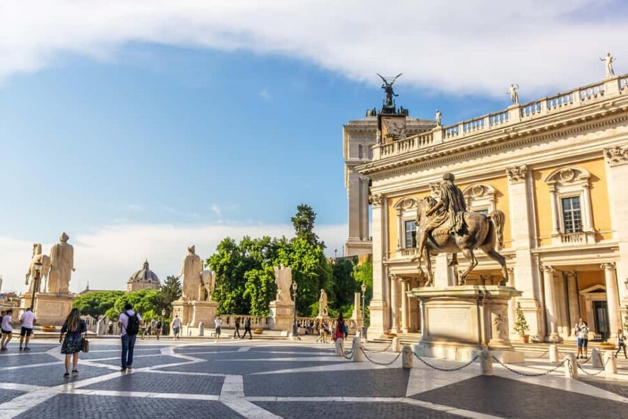 Capitoline Museum English Guided Tour & skip the line ticket - The 90-minute English guided tour: how it plays out in real life