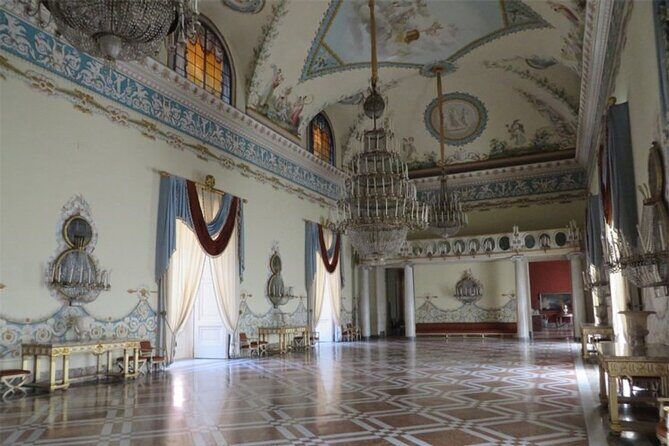 Capodimonte Museum in Naples - Small group size: what max 15 changes for your experience